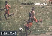 Magnum Football - (ISBN 9780714845210)