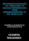 Identiteitsvaststelling van verdachten en illegale vreemdelingen door opsporingsdiensten in het buitenland - Clemens Willemsen (ISBN 9789463989435)