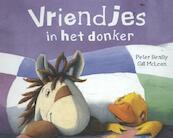 Vriendjes in het donker - (ISBN 9781474877497)