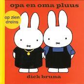 Opa en oma pluus - Dick Bruna (ISBN 9789056153106)