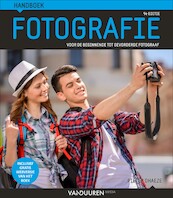 Handboek Fotografie 9e editie - Pieter Dhaeze (ISBN 9789463560504)