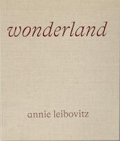 Annie Leibovitz: Wonderland (Luxury Edition) - Anna Wintour (ISBN 9781838664084)