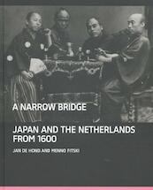 A narrow bridge - Jan de Hond, Menno Fitski (ISBN 9789460042805)
