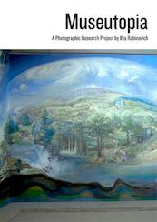 Museutopia - Bogdan Ghiu, Viktor Misiano, Stefan Rusu, Huub van Baar, Jelle Bouwhuis (ISBN 9789081531405)