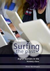Surfing the Past - Olivier Nyirubugara (ISBN 9789088900815)
