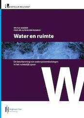 Water en ruimte - H.F.M.W. van Rijswick, H.K. Gilissen (ISBN 9789073875531)