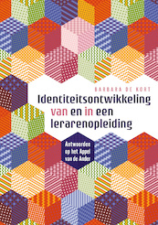Identiteitsontwikkeling van en in een lerarenopleiding - Barbara de Kort (ISBN 9789463012591)