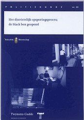 Het districtelijk opsporingsproces - R.M. Kouwenhoven, R.J. Moree, P. van Beers (ISBN 9789035245143)