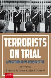 Terrorists on Trial - (ISBN 9789087282400)
