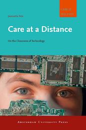 Care at a Distance - Jeannette Pols (ISBN 9789048513017)