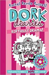 Dork Diaries: Birthday Drama! - Rachel Renee Russell (ISBN 9781471172779)