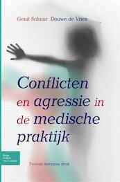 Conflicten en agressie in de medische praktijk - Douwe de Vries, Geuk Schuur (ISBN 9789031383436)