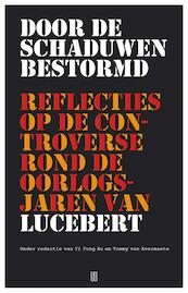 Door de schaduwen bestormd - (ISBN 9789492068262)