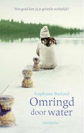 Omringd door water - Stephanie Butland (ISBN 9789026329104)