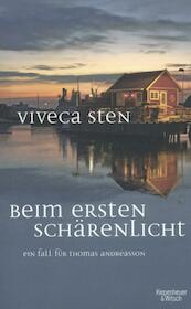 Beim ersten Schärenlicht - Viveca Sten (ISBN 9783462046014)