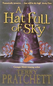 Hat Full of Sky - Terry Pratchett (ISBN 9780552552646)