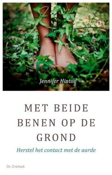 Met beide benen op de grond - Jennifer Hinton (ISBN 9789060307359)