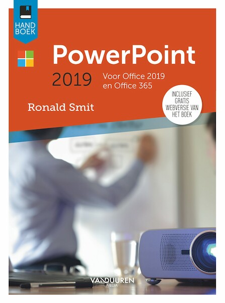 Handboek Powerpoint 2019 - Ronald Smit (ISBN 9789463560641)