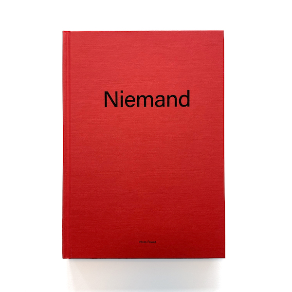 Niemand - Véras (ISBN 9789493109827)