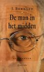 Man in het midden (e-Book) - Bernlef (ISBN 9789021443492)
