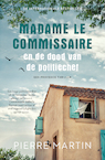 Madame le Commissaire en de dood van de politiechef - Pierre Martin (ISBN 9789024595037)